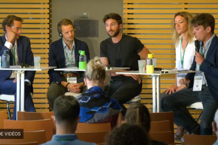 Notre journaliste Théo Nepipvoda était présent pour animer la table ronde.