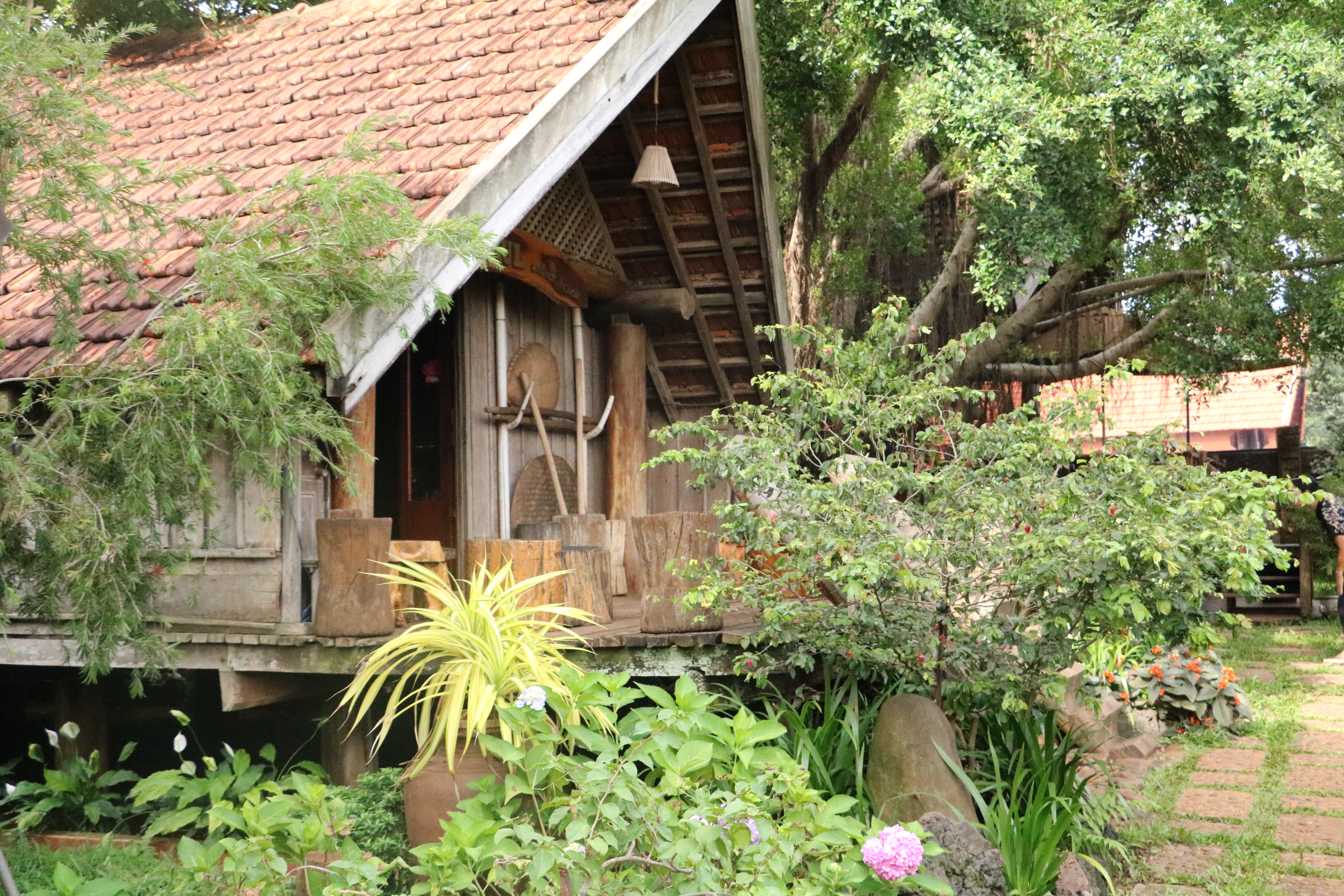 Maison traditionnelle Ede