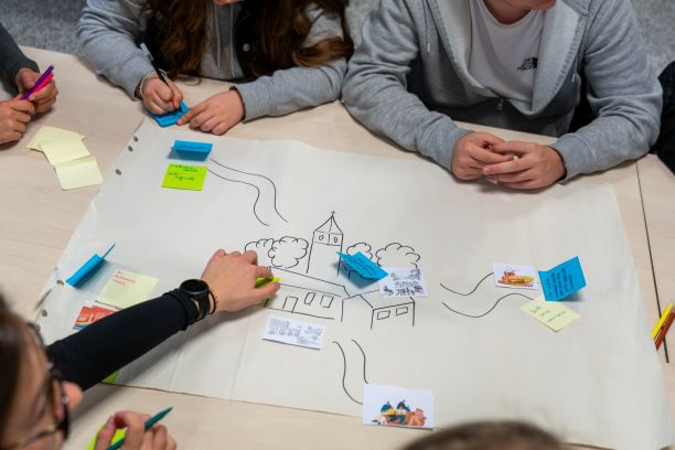 Atelier d'intelligence collective au lycée La Découverte - Decazeville