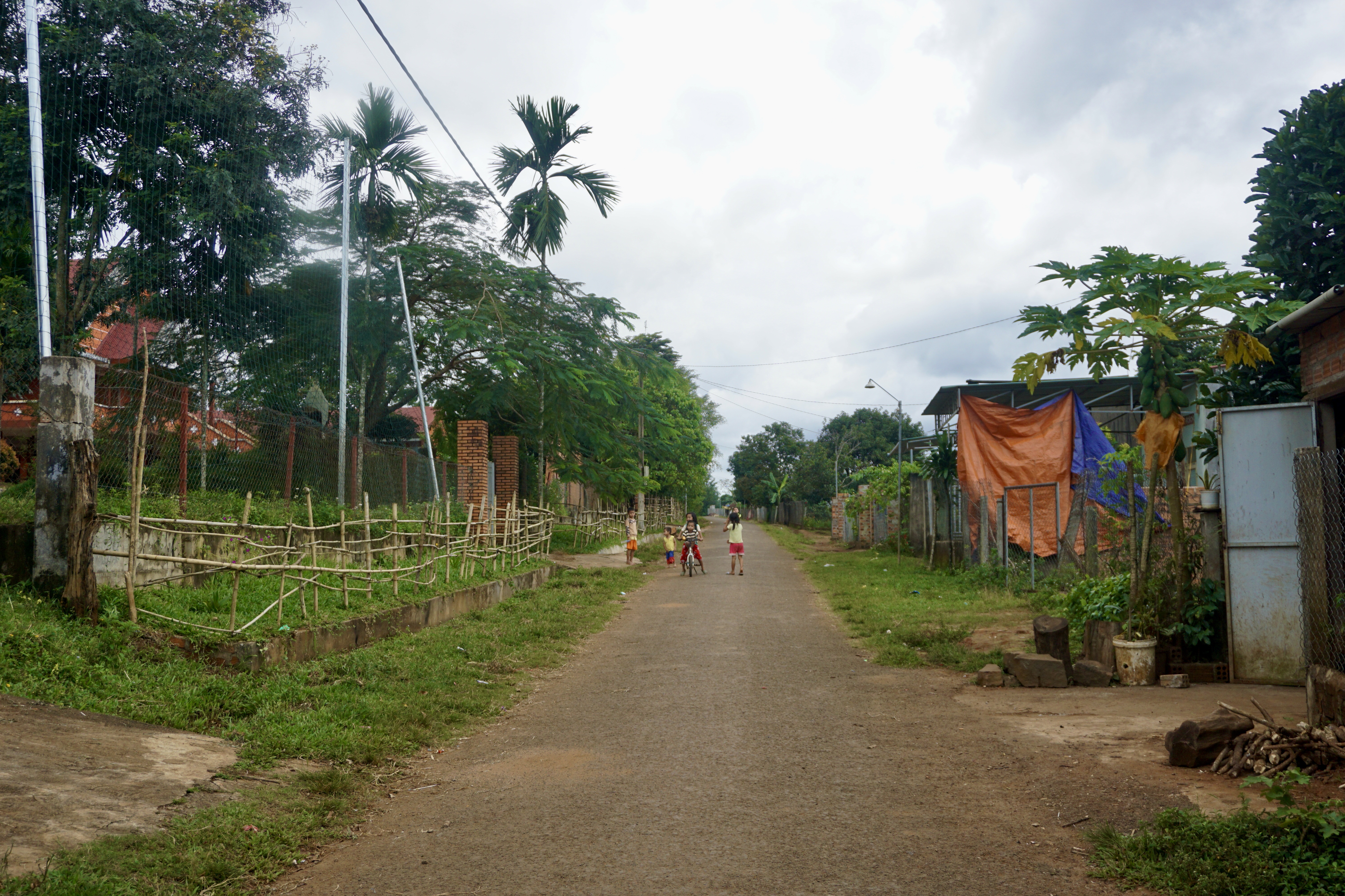 Village de Pleiku au Vietnam