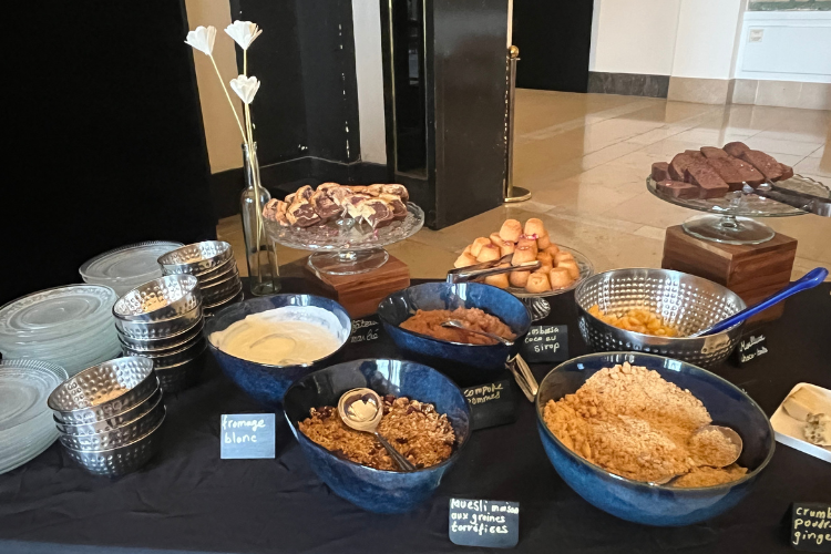 Le buffet de dessert du brunch