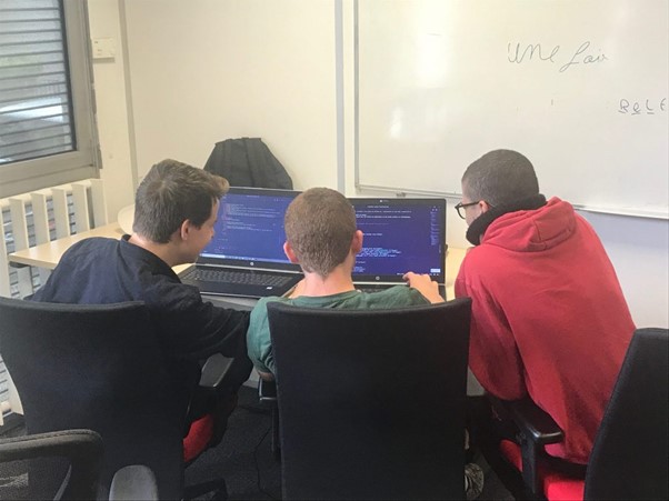 EDEN School est la première et la seule école française à former les jeunes aux métiers du développement web avant bac. Crédits photo ©EDEN School