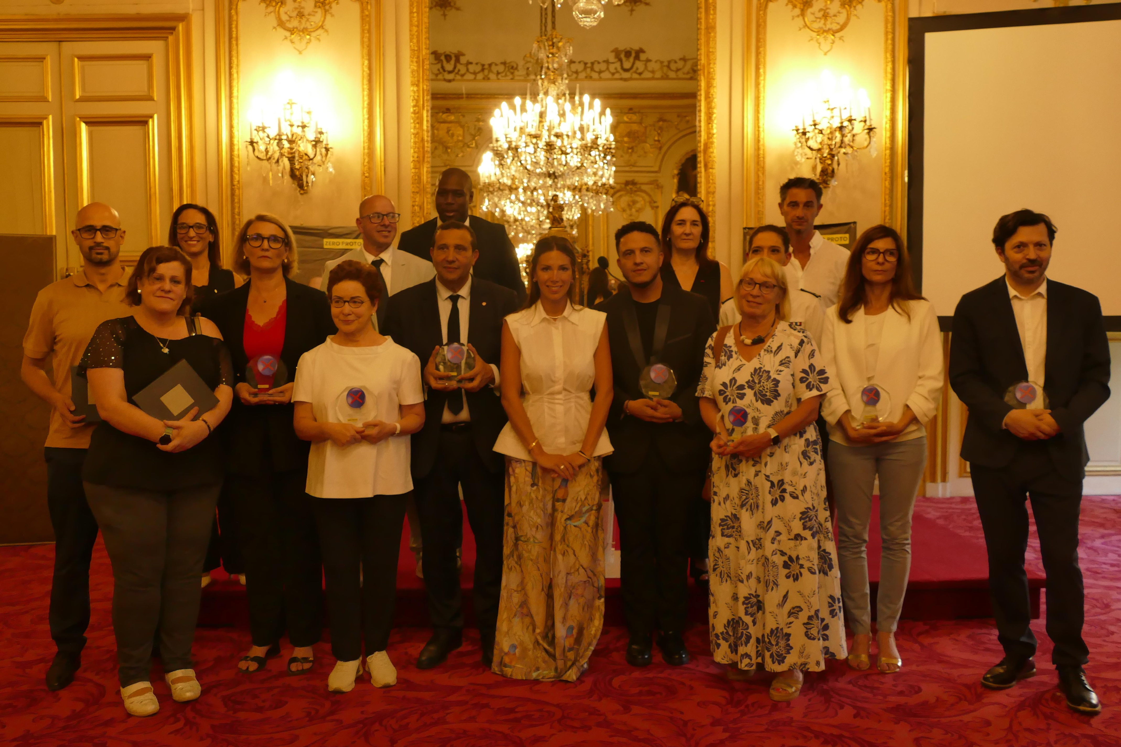 Remise de prix au Sénat