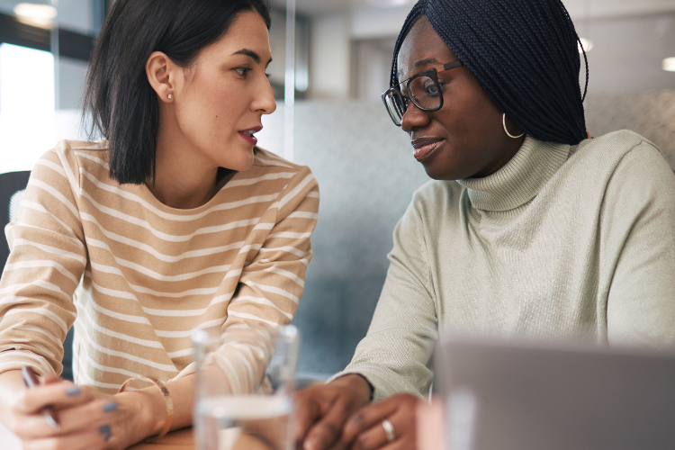 Proposer des missions de mentorat et de mécénat de compétence - Crédit photo : Benevity