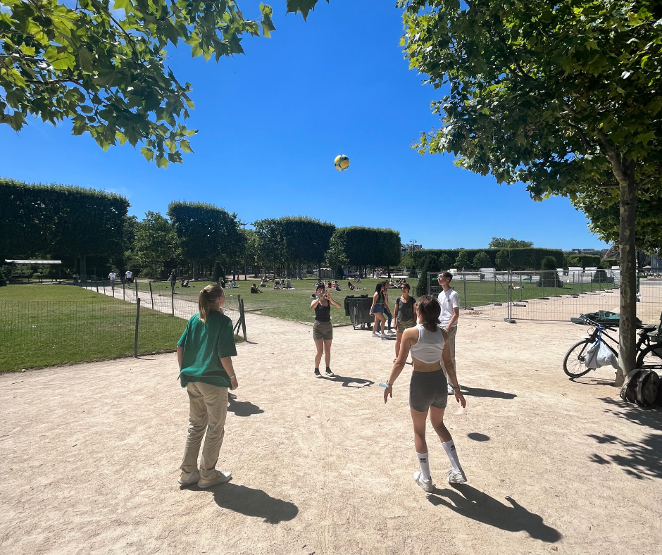 Volley Ball au Champs de mars