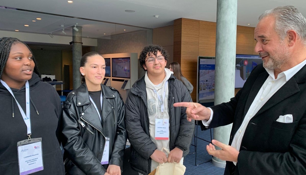 Immersion professionnelle pour les élèves de l’Académie de Normandie, guidés par La Fondation Dassault Systèmes dans le cadre de la « Cordée Mission Océan » 