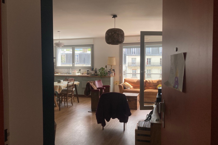 Un trois pièces du bâtiment.