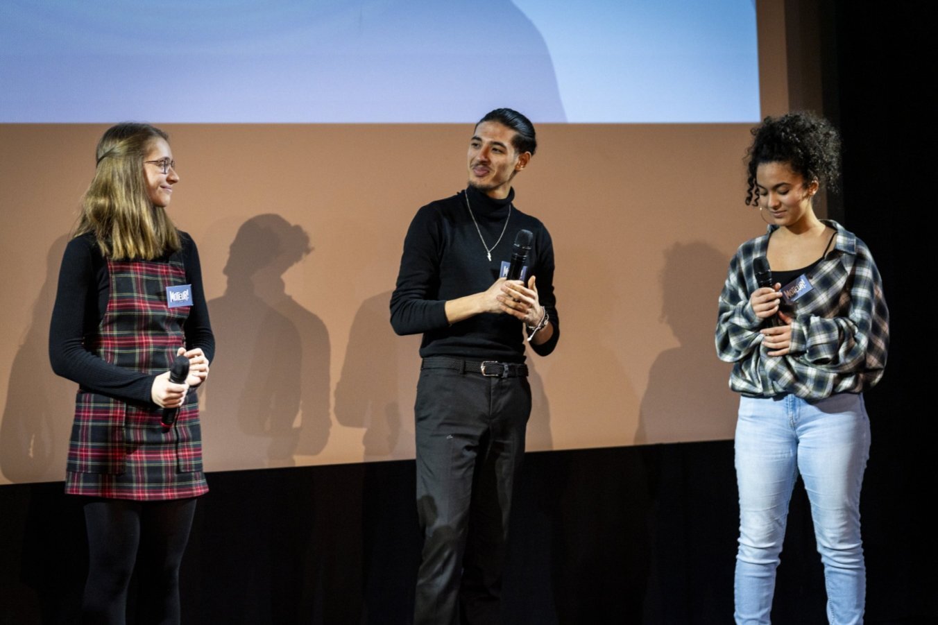 Léon, Badr et Ariana