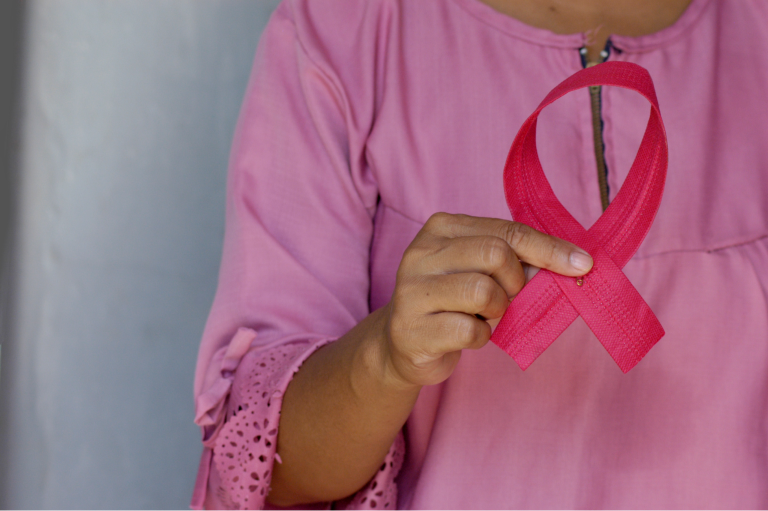 Challenge ruban rose pour l'association partenaire œuvrant pour la sensibilisation au cancer du sein - Crédit photo : Day One