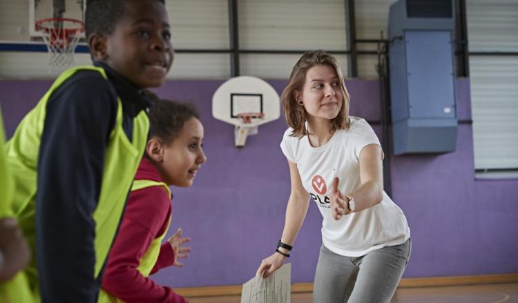Fondation Société Générale – Le sport, terrain de prédilection pour l’éducation. Crédit photo : Play International
