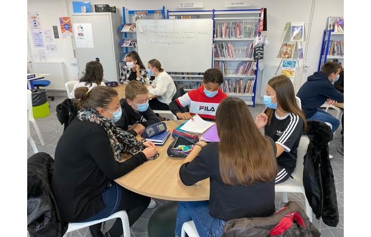 A Brest cette année, l’ensemble des classes du collège Javouhey, de la 6e à la 3e, suit les séances de notre premier module ‘’Inspiration’’.