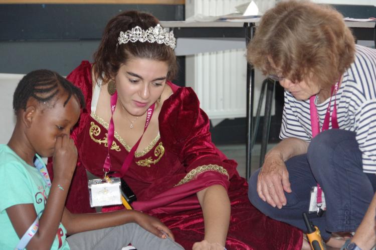 Sajiya, infirmière bénévole à L'ENVOL