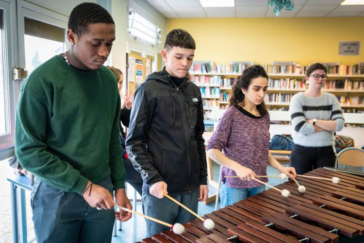 Jeunes en atelier Les Concerts de Poche