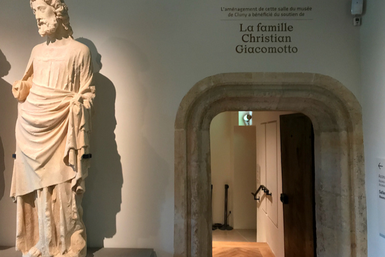 Le musée de Cluny a rouvert ses portes et affiche ses mécènes au coeur des salles d'exposition. Crédit : Bernard Hasquenoph