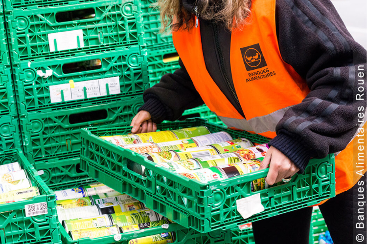 Précarité des jeunes : la Fondation SNCF renouvelle son fonds d’urgence - Crédits: Banques Alimentaires