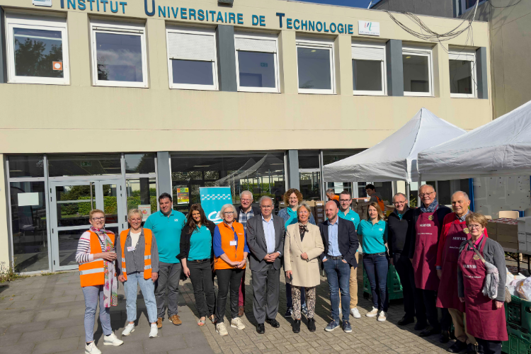 Le Crédit Agricole Nord de France soutient les Banques Alimentaires 59 et 62 - Crédit photo : Crédit Agricole Nord de France