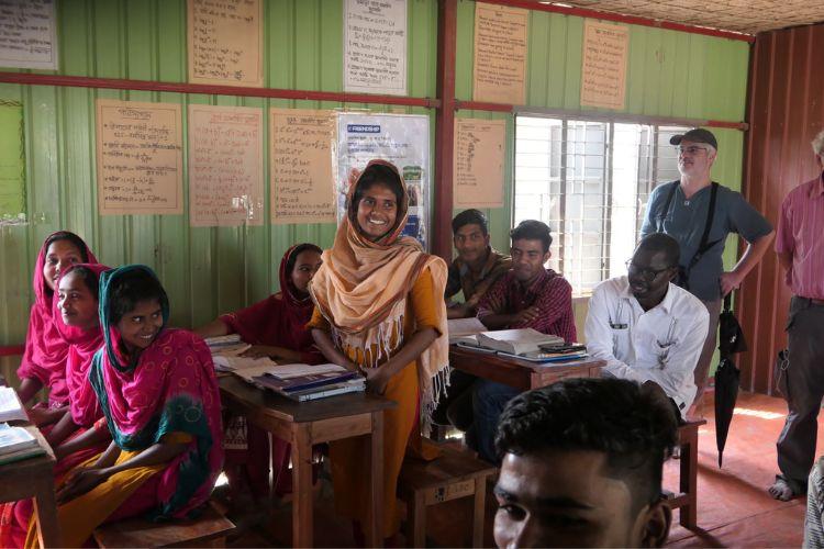 Foundation S - The Sanofi Collective : un an d’innovation philanthropique en santé au service des communautés vulnérables. Crédit photo : Friendship (visite de terrain au Bangladesh).