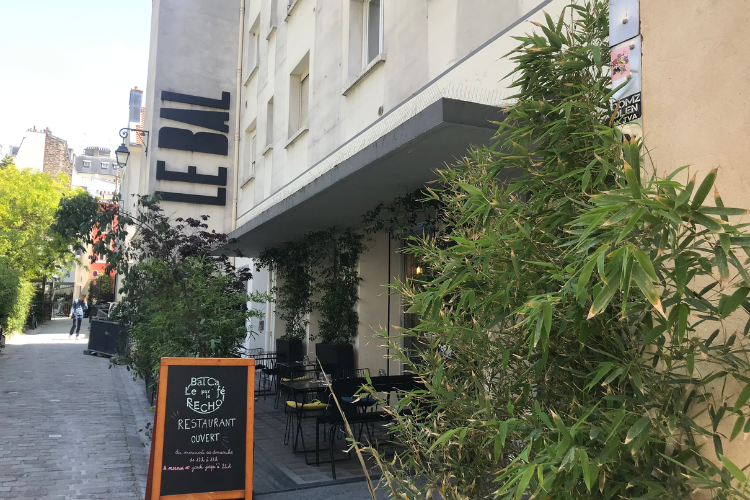 Le BAL café, nouveau restaurant solidaire du Recho dans le 18e à Paris. Crédit : Carenews