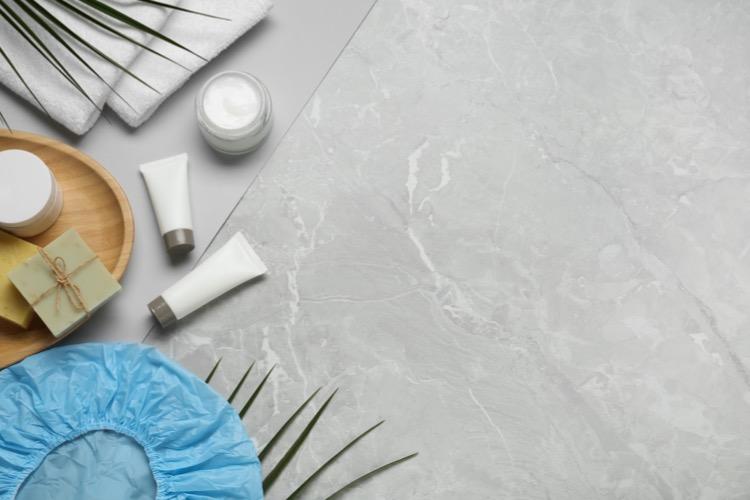 Accor s'engage à mettre fin aux plastiques à usage unique dans ses hôtels. Crédits : iStock.
