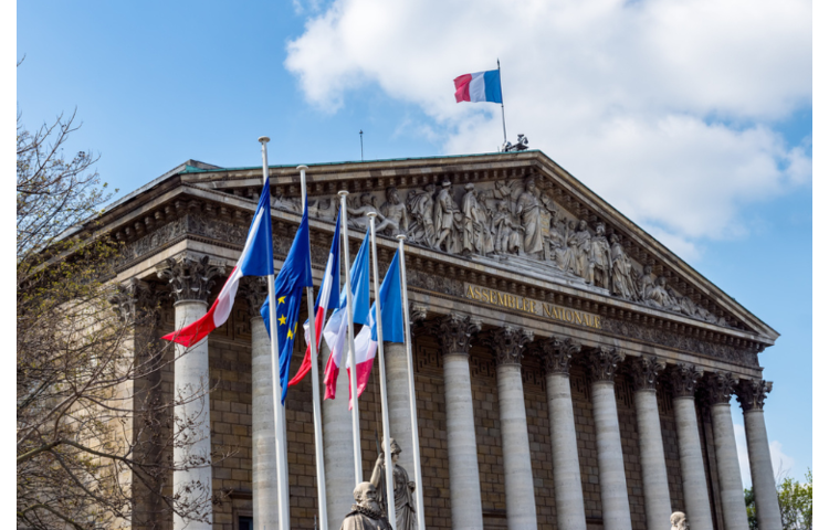 Anticor est une association engagée dans la lutte contre la corruption en politique. Crédit : UlyssePixel - iStock
