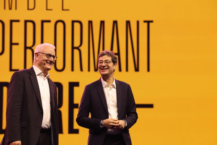 Nicolas Théry (à droite) et Daniel Baal, directeur général (à gauche). Crédit : Crédit mutuel.