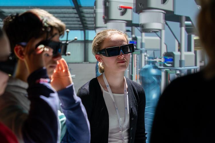 Découverte des univers virtuels pour les élèves de l'Académie de Normandie, Crédit : Guillaume Fichot
