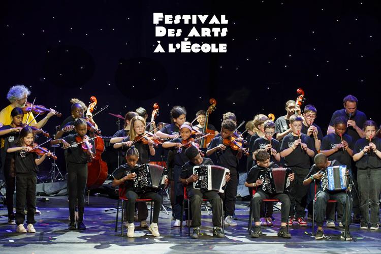 Orchestre à l'école au Festival des Arts à l'école