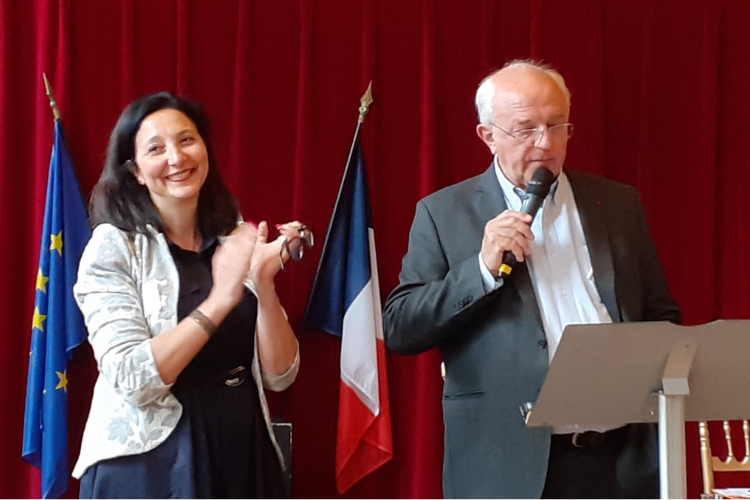 Fatima Bellaredj succède à Hugues Sibille en tant que présidente du Labo de l'ESS. Crédit : Amélie Pédrot / Labo de l'ESS