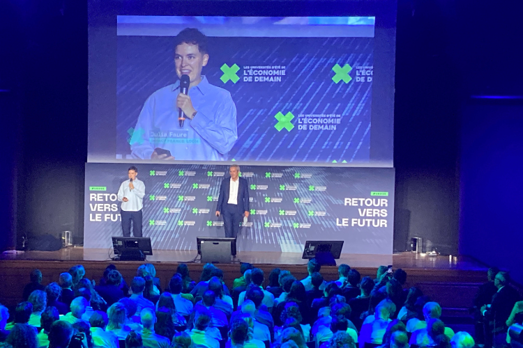 Julia Faure et Pascal Demurger, les deux co-présidents du mouvement Impact France, lors des Universités d'été de l'économie de demain, à Paris, le 29 août. Crédit : Impact France.
