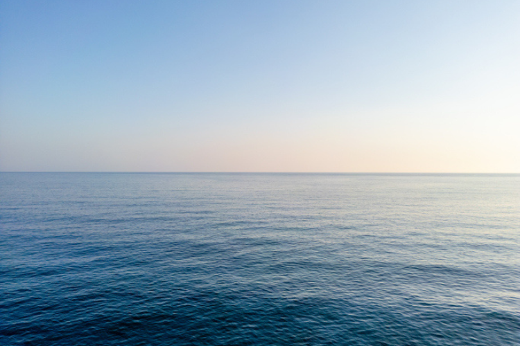 Après l'entrée en vigueur du traité, une première COP sur la haute mer est prévue pour la fin de l'année 2026. Crédit : iStock