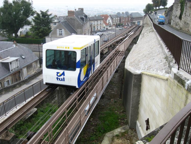 WWF France signe un partenariat avec Poma pour promouvoir le transport par câble