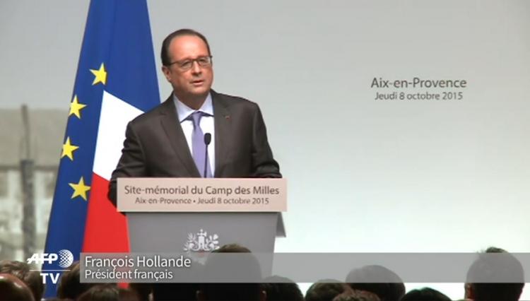 8 octobre : François Hollande découvre l'exposition de l'OSE au Camp des Milles