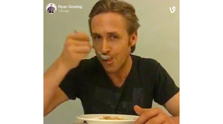 [STAR SYSTEM] Ryan Gosling a mangé ses céréales