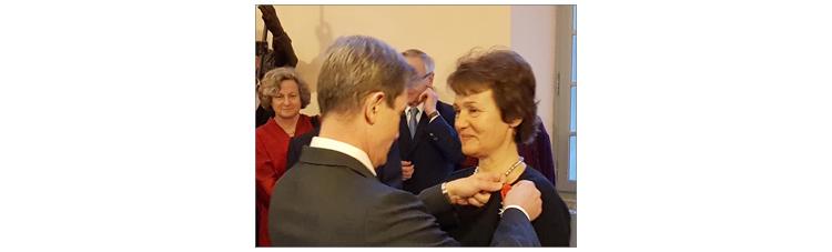 Isabelle GOUGENHEIM promue Officier de l'ordre national de la Légion d'Honneur