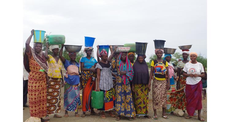 Forage d’un puits dans le village de Togcé au Burkina Faso