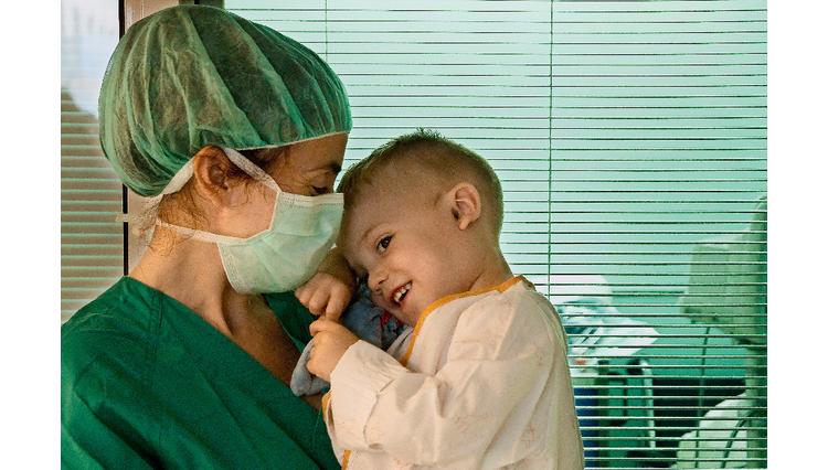 Le cancer de l'enfant, une affaire de famille