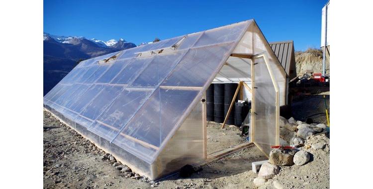 Des serres bioclimatiques, de Mongolie à Provence-Alpes-Côte d'Azur