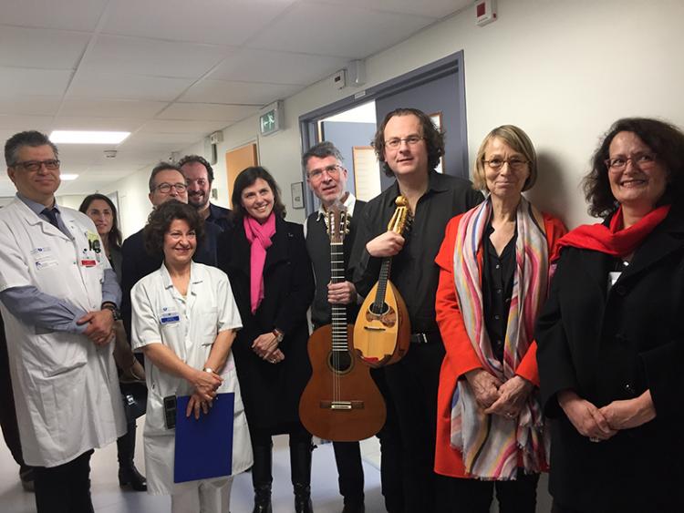Mme la Ministre de la Culture en concert « au chevet »