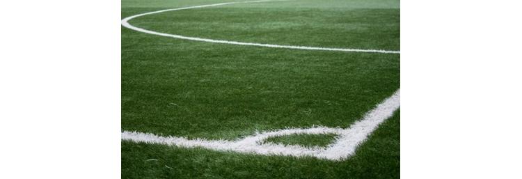 Entre clubs de foot, art et milieu médical : le mécénat d'Armor-Lux