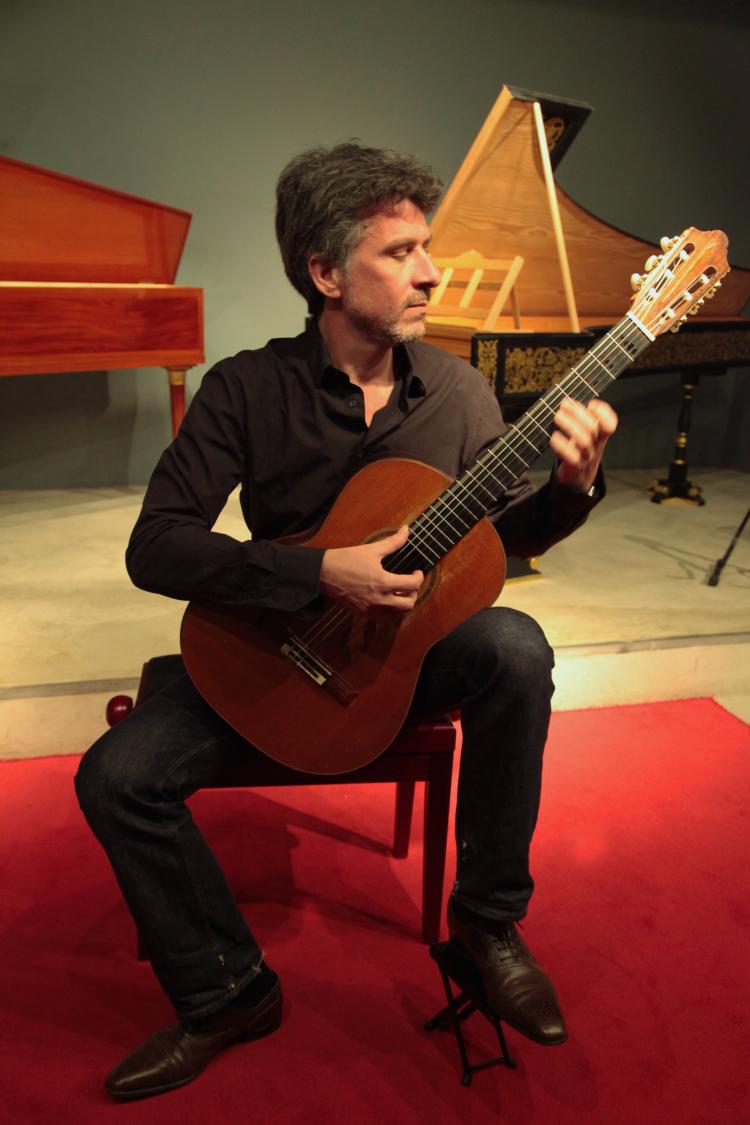 Tournesol en service de greffe de moelle: un guitariste virtuose à l’hôpital