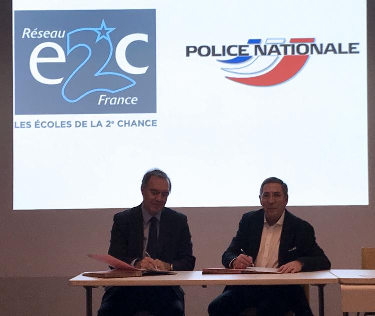 Faciliter l’accès aux métiers de la police pour les jeunes sans qualification