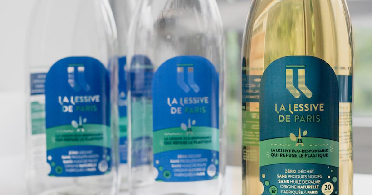 Lessive de Paris : une lessive fabriquée à Paris et livrée à vélo dans des  bouteilles en verre consignées