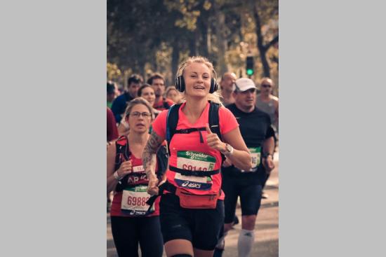 Marjorie court lors du Marathon 2021