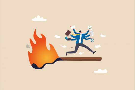Carenews met en lumière l'action de 5 associations qui luttent contre le syndrome d'épuisement professionnel. Crédit : iStock