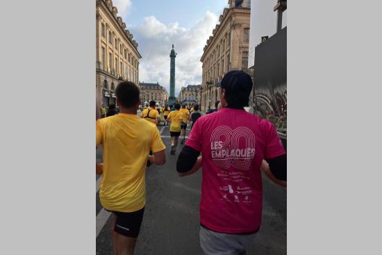 L'Adidas 10k Paris. Crédit : Les Emplqués