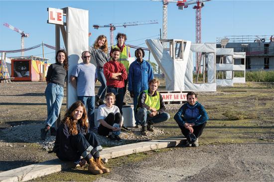 Projet « Le lycée avant le lycée » - Le Plus Petit Cirque du Monde - Crédit photo : Mary-Lou Mauricio