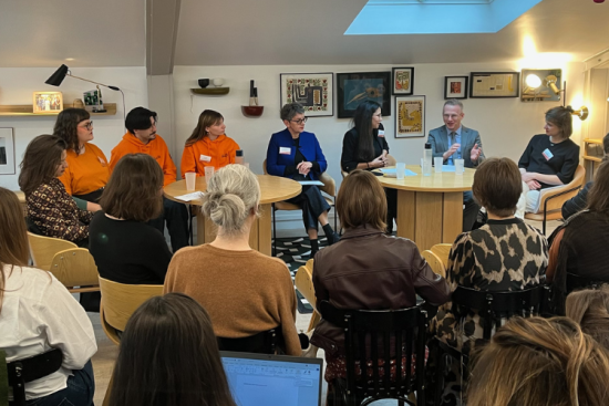 Une table ronde était organisée par Unis-Cité le 1er avril sur la santé mentale des jeunes. Crédit : Carenews. 