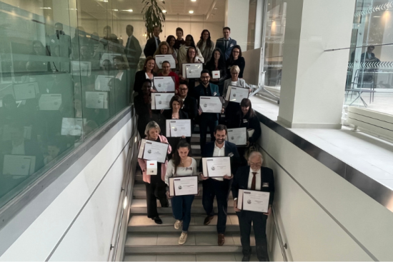 Les représentants des entreprises labellisées Cap'Handéo en 2026, au siège de l'Agirc-Arrco, à Paris, le 5 mai 2026. Crédit : Carenews. 