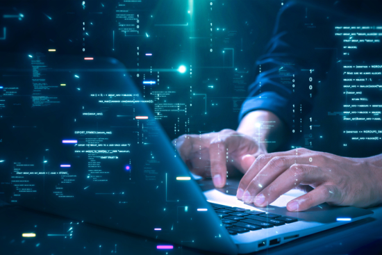 Ce mardi 9 juin, France générosités a publié son étude 2026 sur l'utilisation de l'IA au sein des associations et des fondations. Crédit : iStock