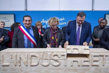 L’INDUSTREET : Total s’engage pour la formation et l’emploi des jeunes dans les métiers de l’industrie du futur